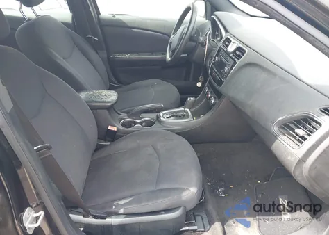 2012 Chrysler 200 Lx from USA, damaged, VIN 1C3CCBAB5CN318935